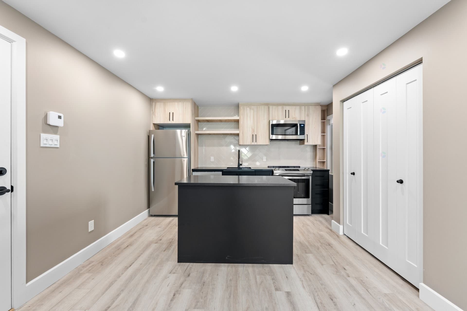6755 Rue Clark 8